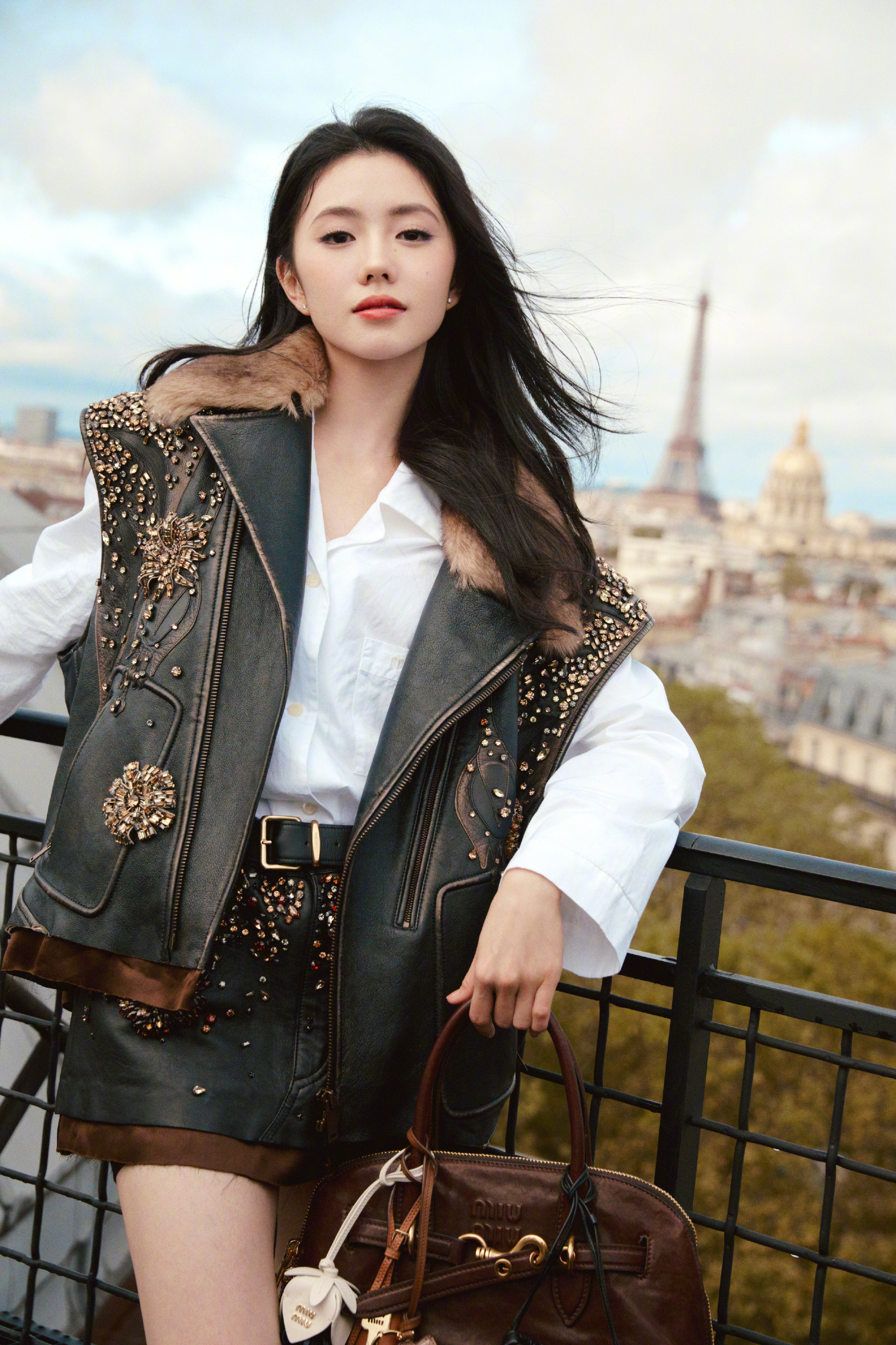 001OXMtPgy1hu71n0xjrkj622o3401l002.jpg 劉浩存MIUMIU大秀/壹號娛樂